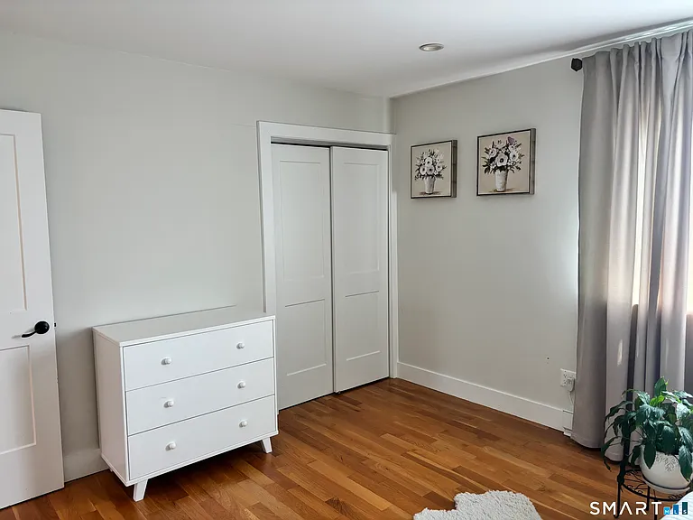 80 Lawn Ave #13 — Photo 14