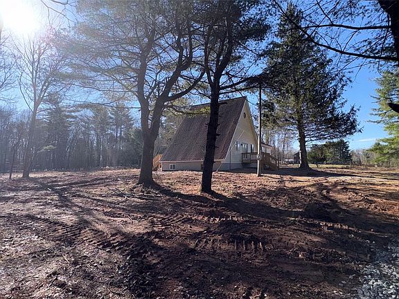 5th image of 107 Pinewood Road