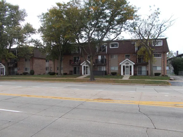 10430 Ridgeland Ave APT 12, Chicago Ridge, IL 60415