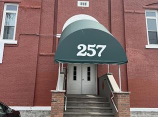 257 W 4th St APT 3, Oswego, NY 13126