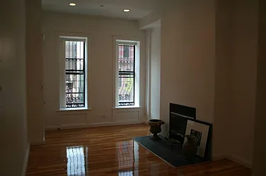Rented by Harlem Lofts