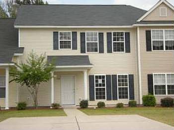 1st image of 150 Black River Dr