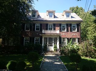 25 Acacia Ave, Newton, MA 02467