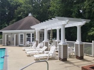 2029 Nicklaus Dr, Suffolk, VA 23435