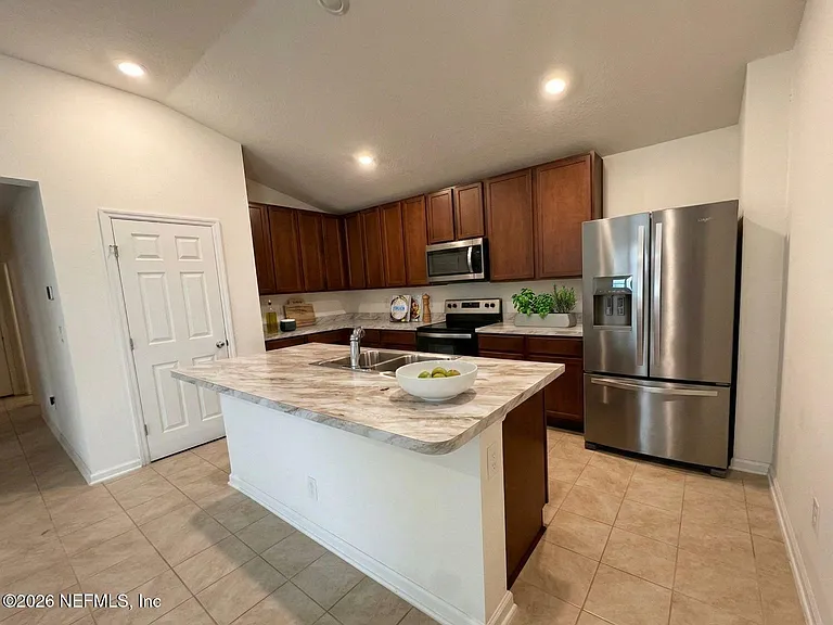 3089 Lucille Ln — Photo 6