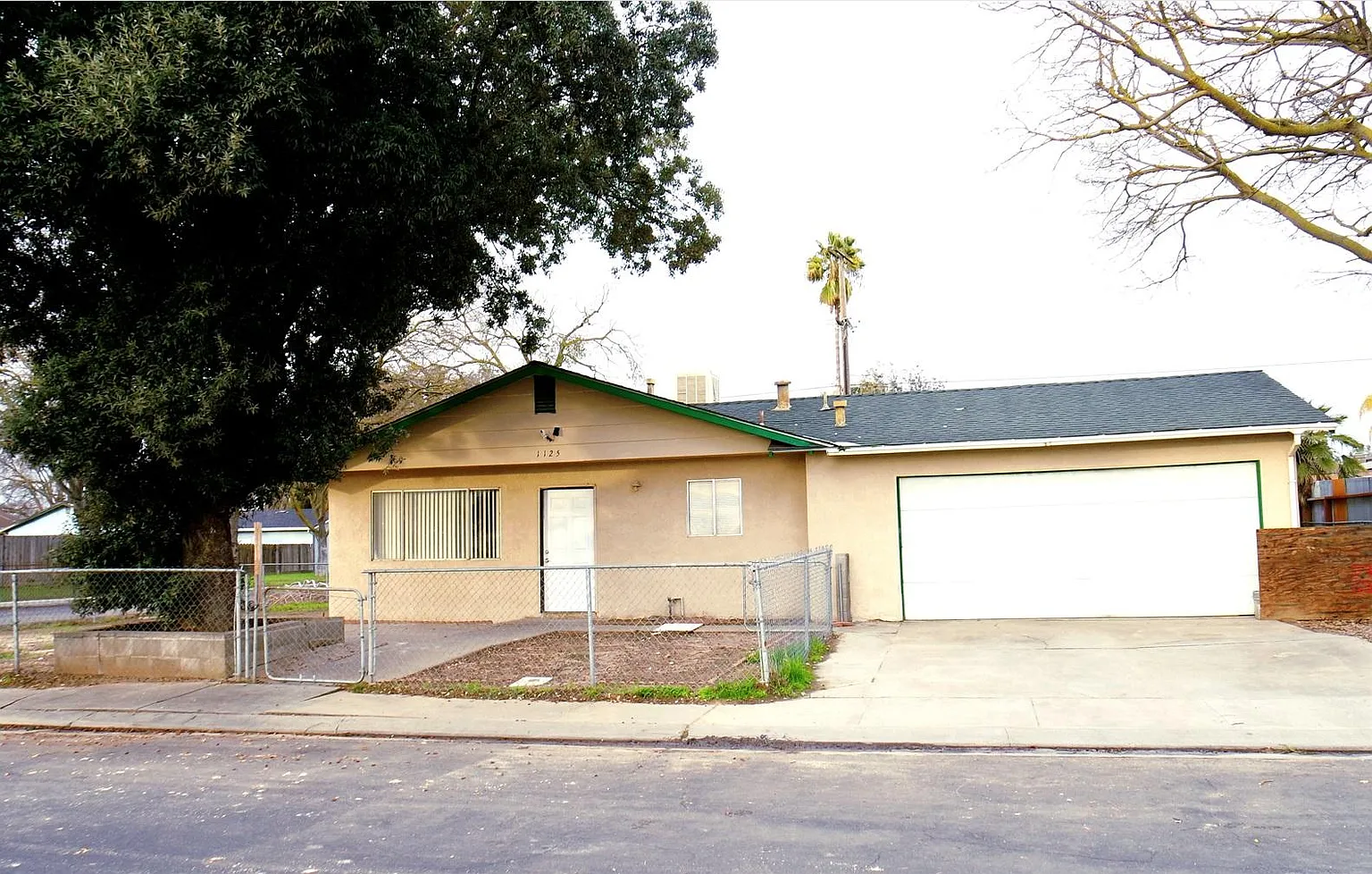 1125 Marseille Ln photo 1