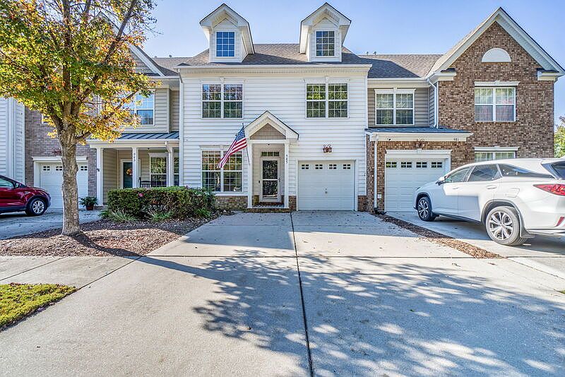 1st image of 985 Lambourne Ln #1