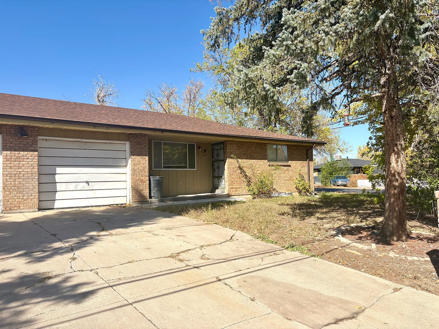 3 bed, 2098 sqft, $2,800 — Photo 1