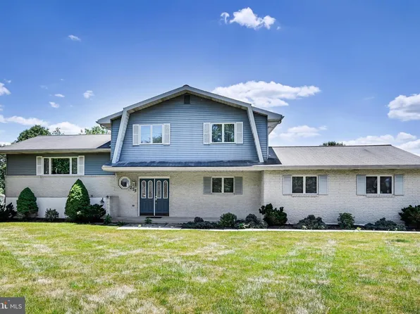 275 Ridge Rd, Orwigsburg, PA 17961