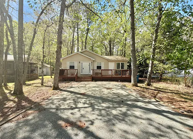 44 Robin Hood Trl — Photo 1