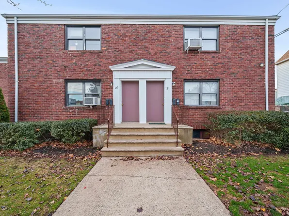29 Newman Ave #101, Bayonne, NJ 07002
