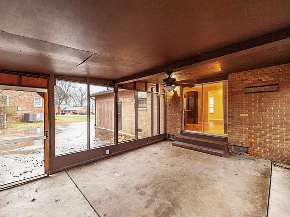 4th image of 122 Anchor Dr