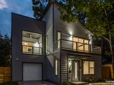 118 Canton, San Antonio, TX, 78202