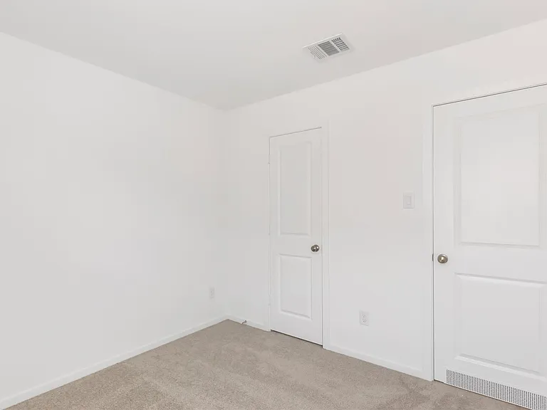 917 Capracotta Dr — Photo 9