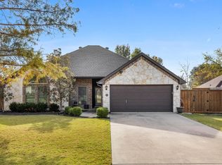 307 W Trunk St, Crandall, TX 75114
