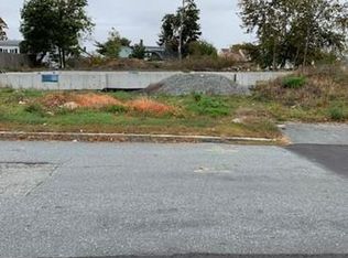 586 Chicago St, Fall River, MA 02721