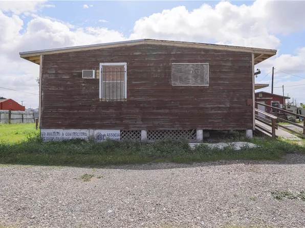 5525 Hall Avenue, Corpus Christi, TX 78408