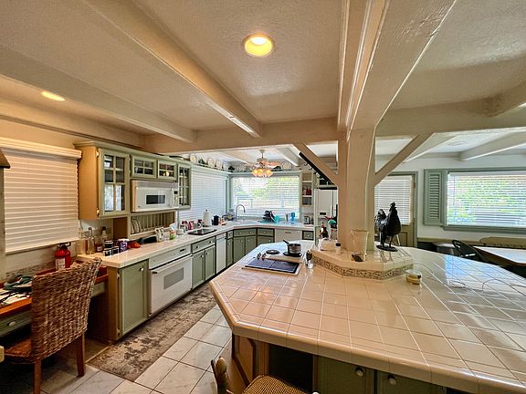 4th image of 2995 Kauhale St