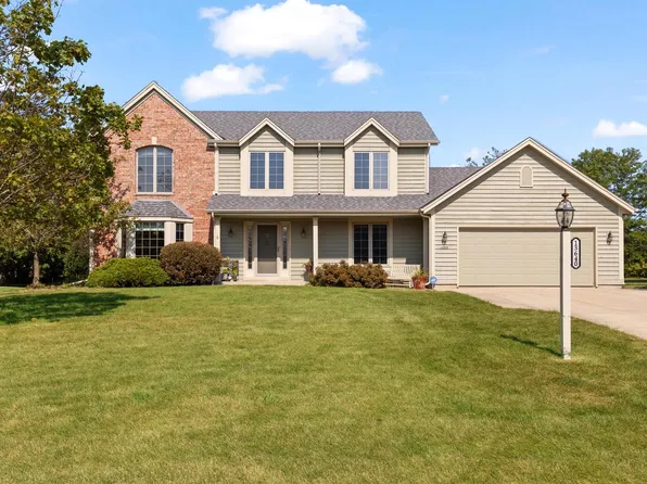 13640 West Kelton COURT, New Berlin, WI 53151