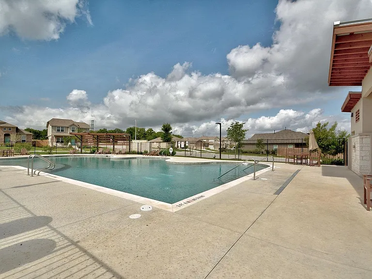 7805 Peccary Dr — Photo 28