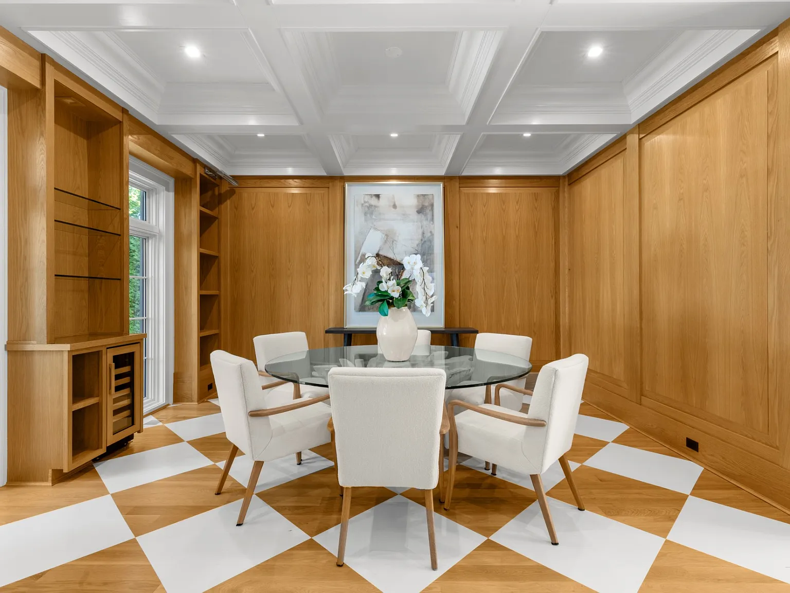 Southampton Village Perfection — Photo 4