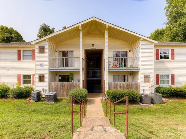 7988 Shady Oak Trl APT 165, Charlotte, NC 28210