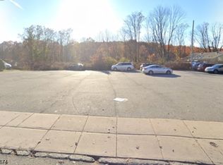 137 Lakeside Blvd, Roxbury Twp., NJ 07850