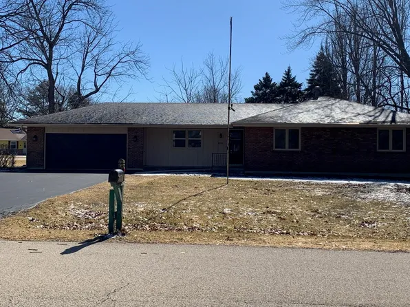 9719 Wilcox Dr, Belvidere, IL 61008