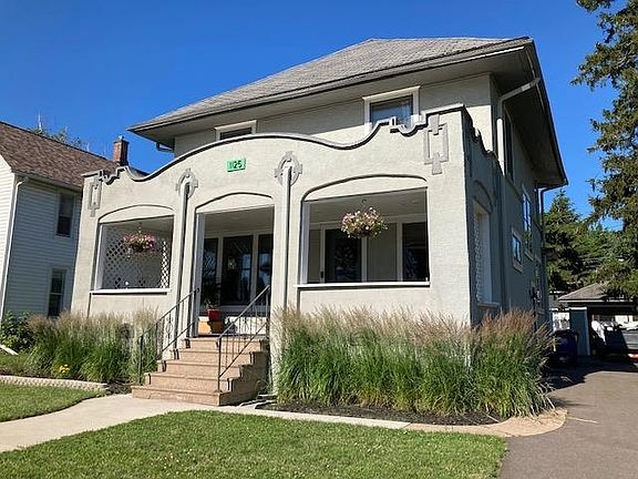 2nd image of 1125 Grand Ave