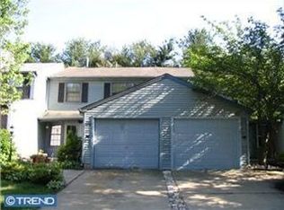 80 Farnwood Rd, Mount Laurel, NJ 08054