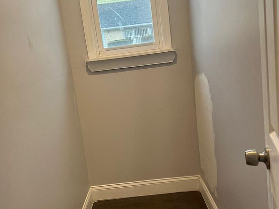 3rd image of 29 Essex St #1B