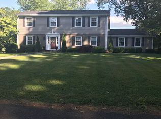 19530 Oakwood Dr, Abingdon, VA 24211