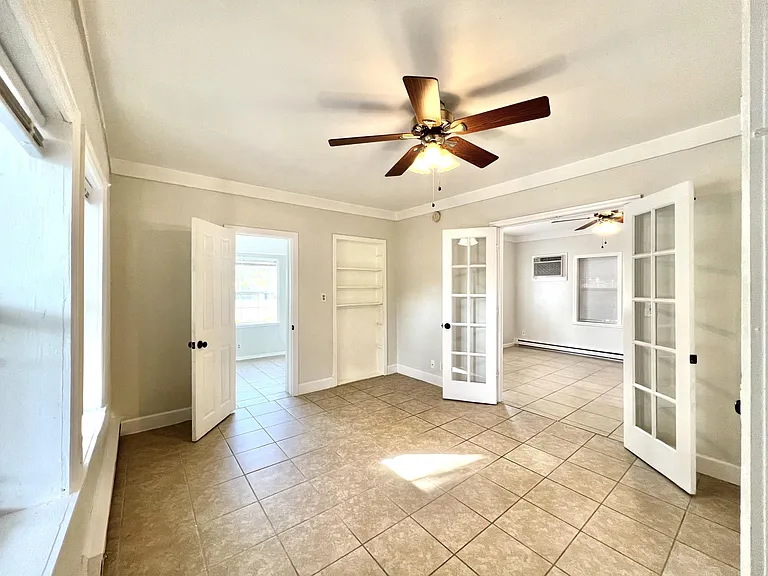 451 Skinner Blvd — Photo 11
