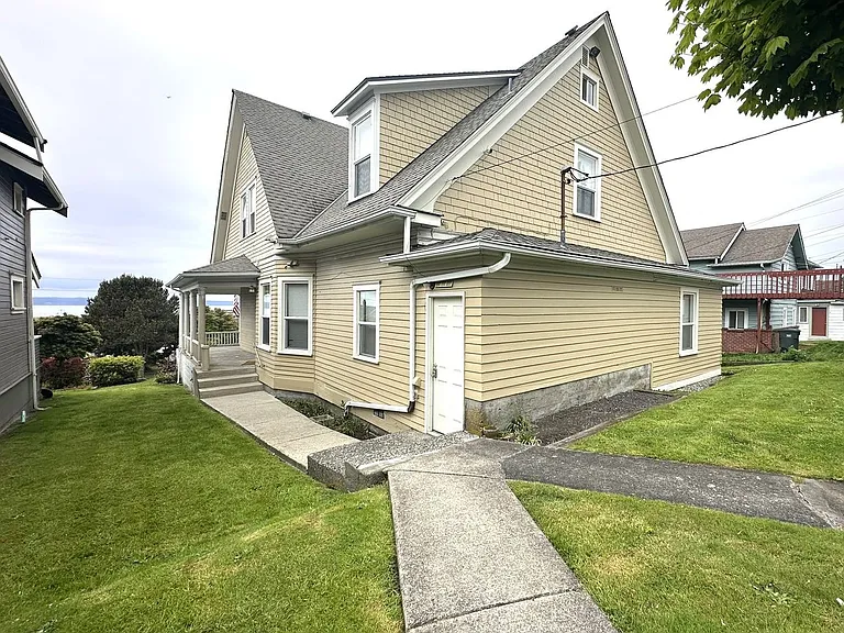 2317 Grand- 5 Unit — Photo 46