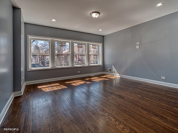5th image of 4938 W Race Ave