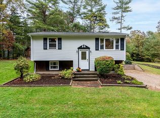2 Ledoux Dr, Richmond, RI 02832
