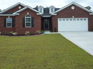 227 Parish Loop NE, Hinesville, GA 31313