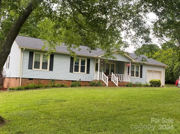 4901 Oakwood Cir #13, Gastonia, NC 28056