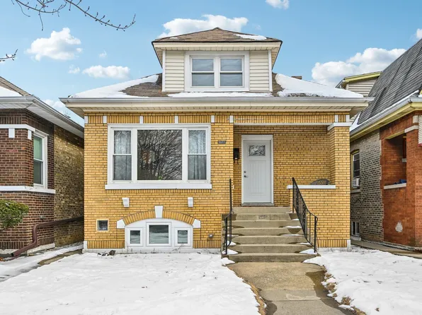 2837 N Luna Ave, Chicago, IL 60641