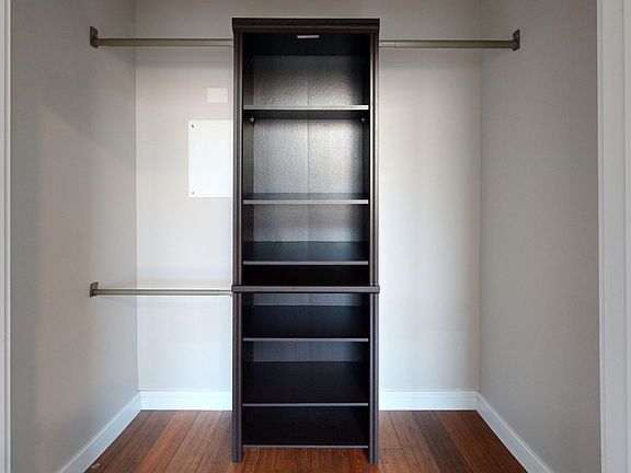 5th image of 4400 Manchester Ave APT 413