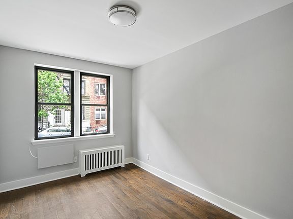 2nd image of 518 E 88th St APT 1A