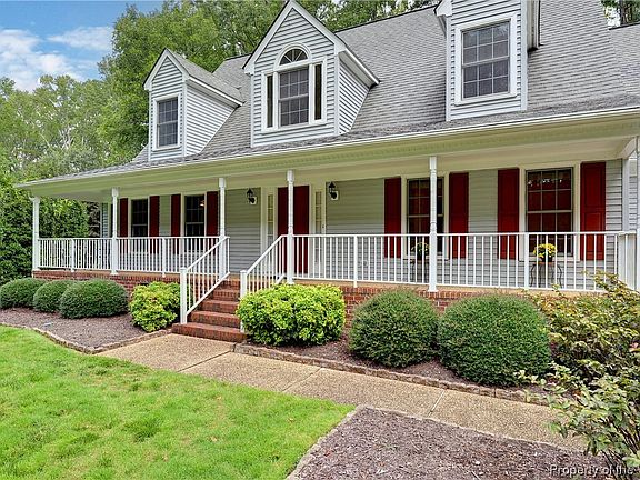 2nd image of 2040 Back River Ln