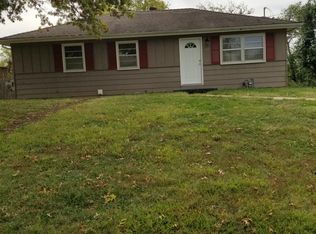 607 Prospect St, Excelsior Springs, MO 64024