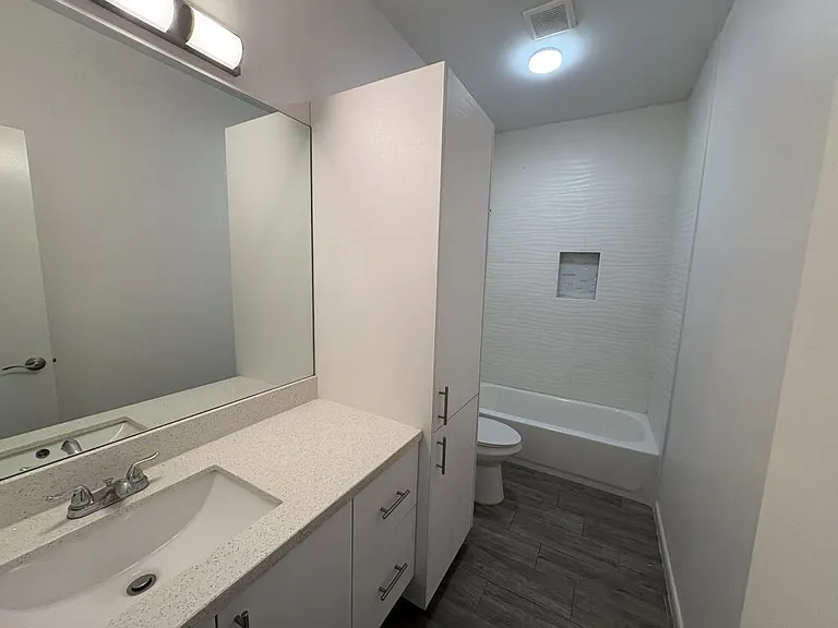 2607 E Hackberry Ave — Photo 6
