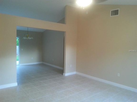 5th image of 3844 Bayshore Cir