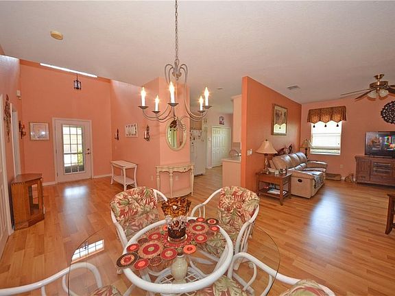 4th image of 5304 Hogan Ln