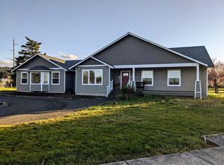409 E Willow St, Sequim, WA 98382