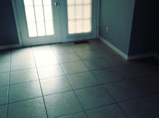 380 Hutchinson Rd, Ballwin, MO 63011