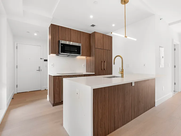 625 New York Ave #3A — Photo 6
