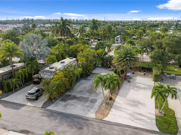 117 Pavillion DR, FORT MYERS BEACH, FL 33931